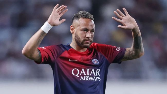 Neymar assina contrato com Al Hilal por duas temporadas