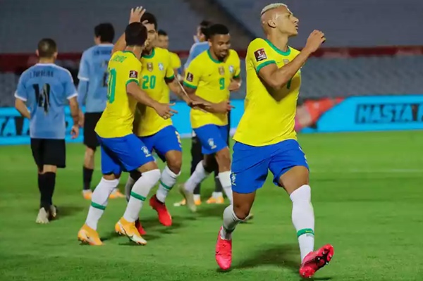 seleção brasileira vai em busca de recuperação com partida entre uruguai x brasil